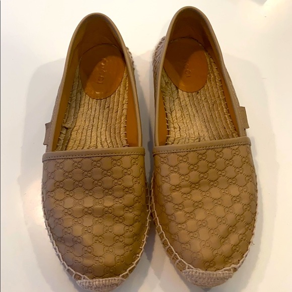 Gucci espadrilles** Like new** - Picture 1 of 9